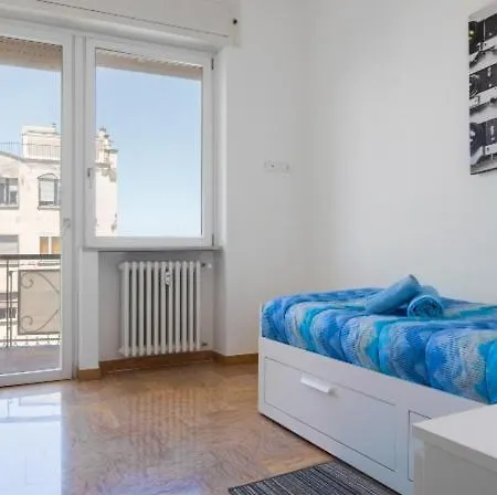 Roby' S House Viterbo